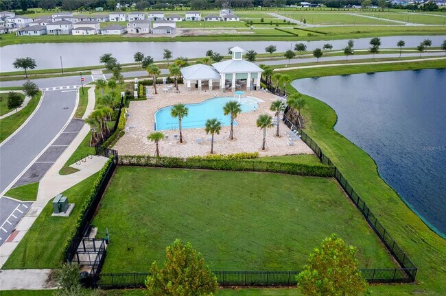 Building Photo - 2943 Sunstar Dr