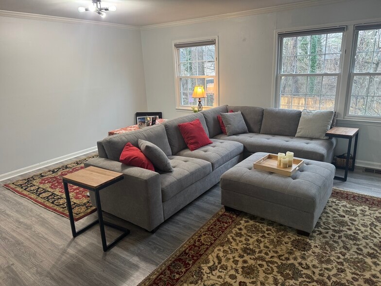 Building Photo - 14824 Palmerston Sq