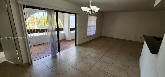 Building Photo - 9135 SW 125th Ave