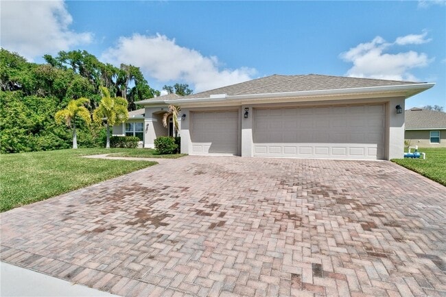 Building Photo - 1345 Willow Oak Ct