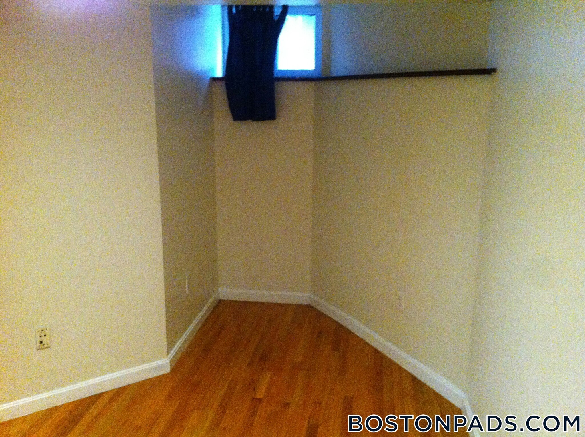 Building Photo - 171 Hemenway St