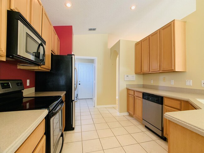 Building Photo - 3111 Pebble Ct