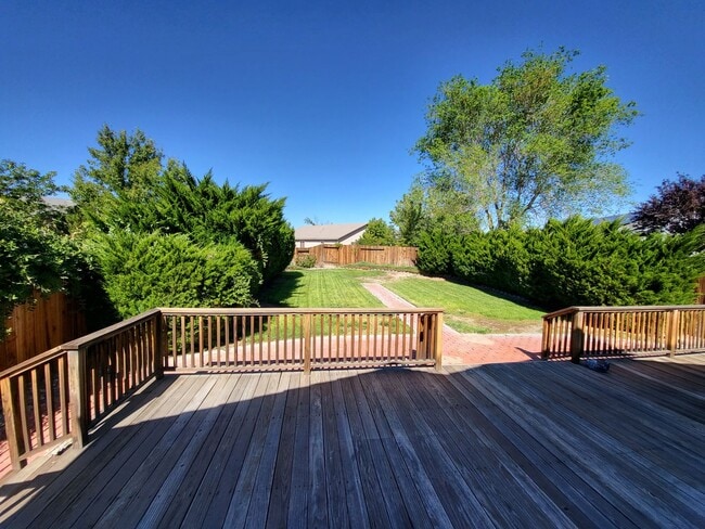 Building Photo - 396 Royal Troon Dr