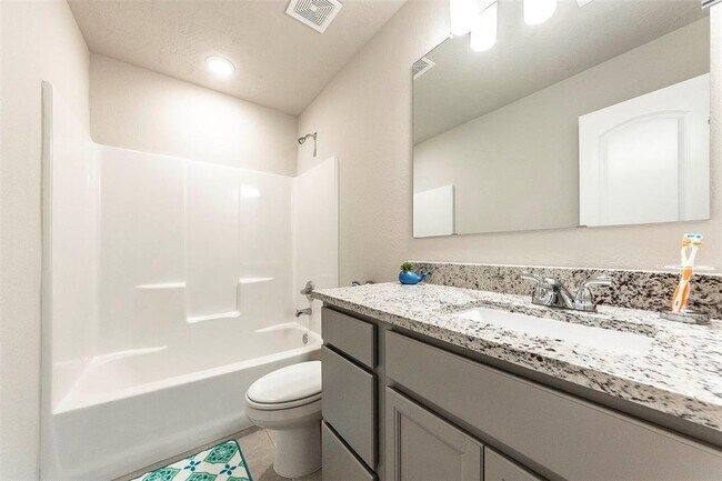 Building Photo - 8220 Tourmaline Wy