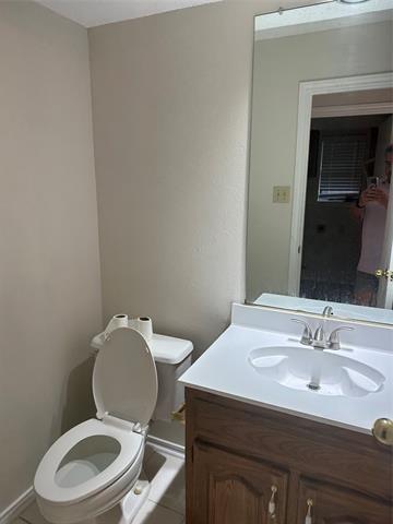 Building Photo - 2514 Pebblestone Dr