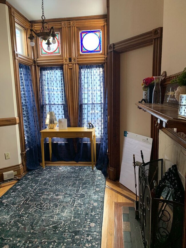 Building Photo - Commercial Space Available Across the Street from MIA!