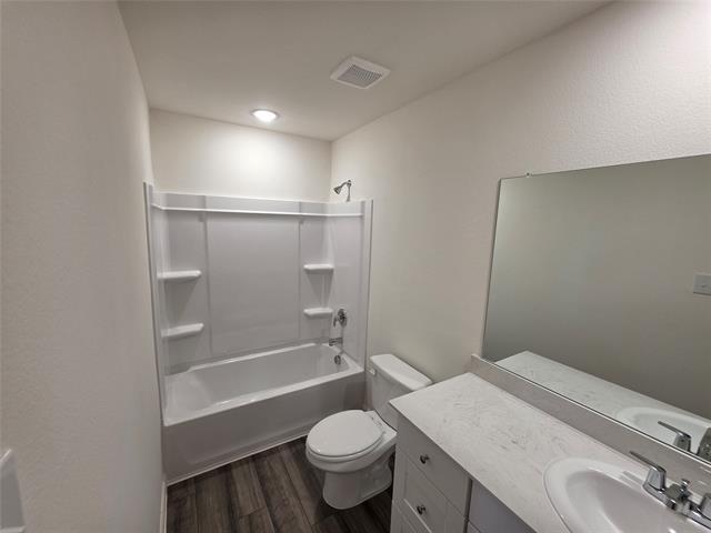 Building Photo - 6075 Mojave Dr