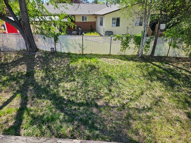 Building Photo - 1157 N 600 W