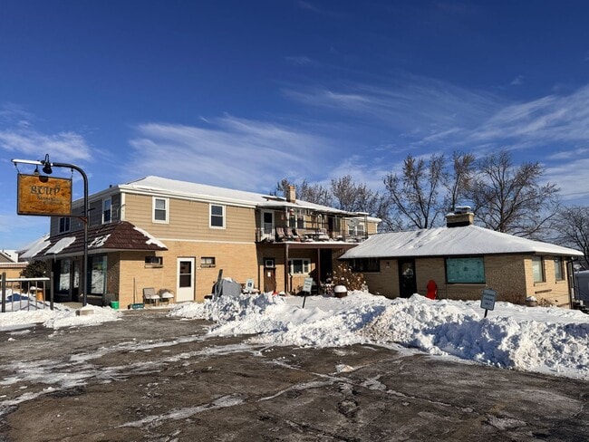 Building Photo - 1739 N Main St