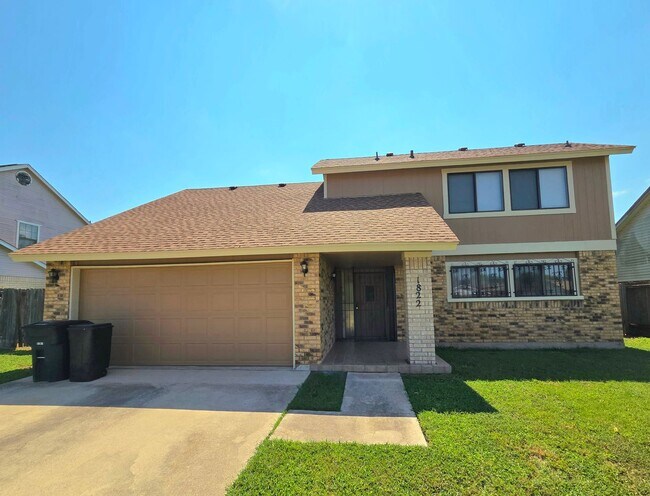 Primary Photo - Beautiful 3-bedroom 2-bathroom house