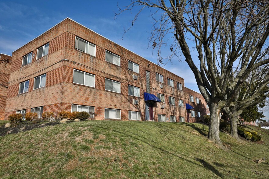 Building Photo - Washington Lane Apartments