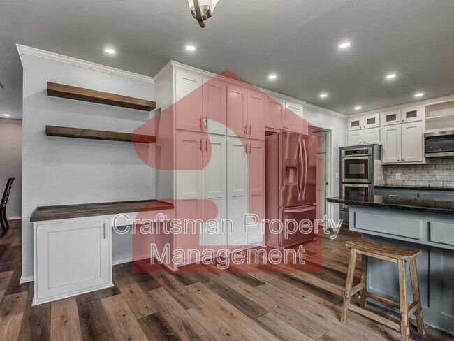 Building Photo - 5313 NW 110th St