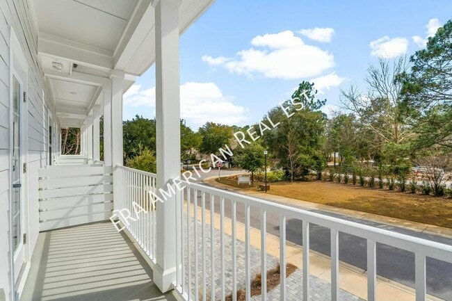 Building Photo - 22 Kara Lake Dr