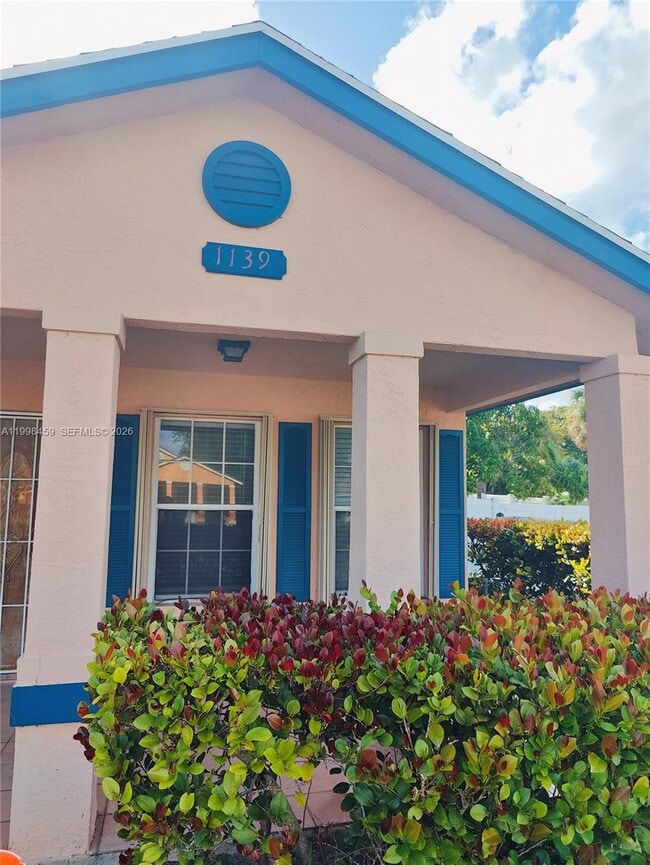 Building Photo - 1139 Freshwater Lakes Dr