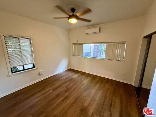 Building Photo - 840 Huntley Dr