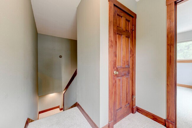 Building Photo - 13918 Hummingbird Ln