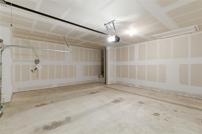 Building Photo - 465 Brooks Ranch Dr