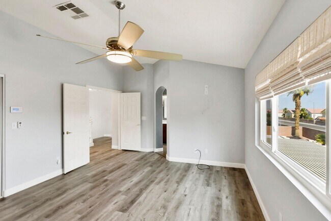 Building Photo - West Vegas Pool Home With First Floor Bed ...
