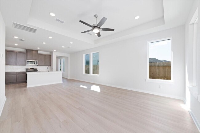 Building Photo - 21614 White Bellflower Ln