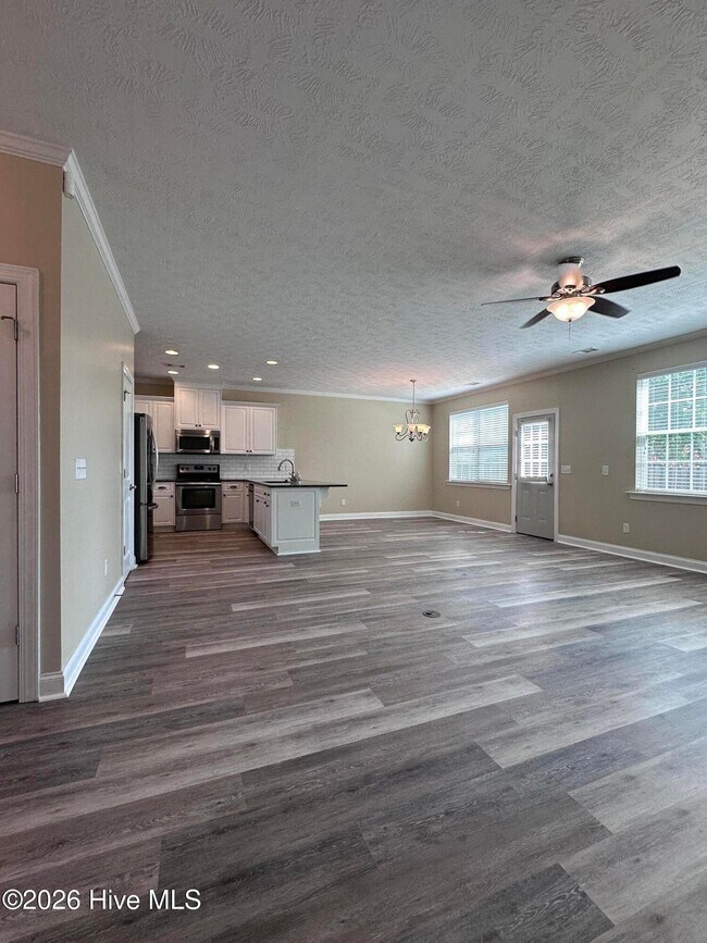 Building Photo - 484 Brantley Cove Cir