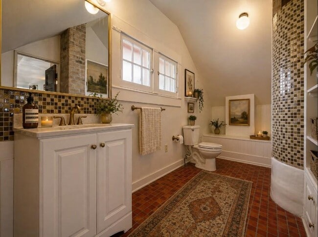 Building Photo - 903 Shoal Cliff Ct