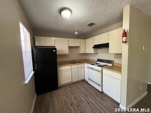 Building Photo - 300 Moursund Blvd