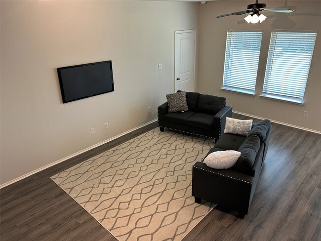 Building Photo - 3931 Barnacle Ct