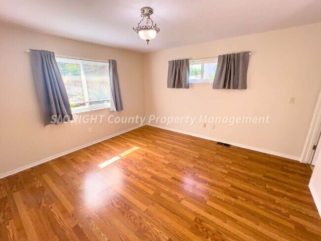 Building Photo - AVAILABLE AUGUST- Nice Home in Los Osos - 3 Bed / 2 Bath