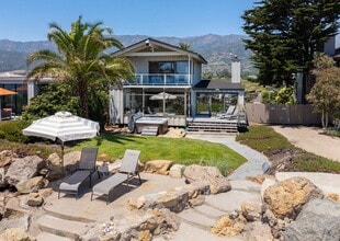 Building Photo - Introducing the Private Beach House in Car...