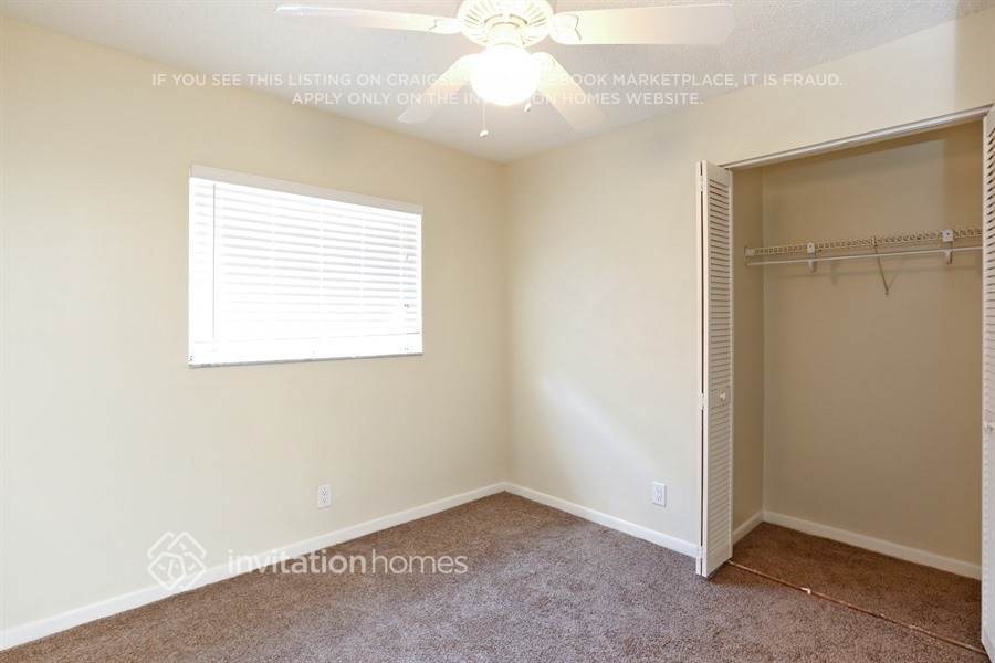 Building Photo - 9331 NW 43rd St