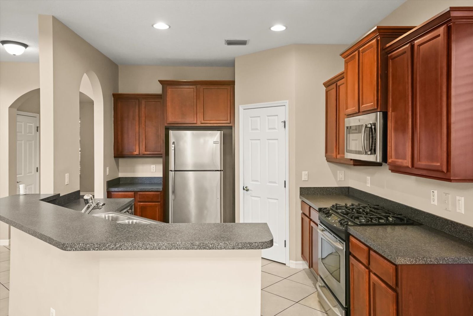 Building Photo - 14214 Prunningwood Pl