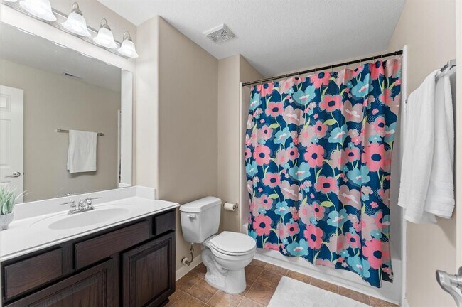 Building Photo - 406 Oak Stream Dr