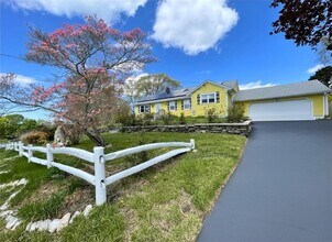 Building Photo - 54 Durfee Rd