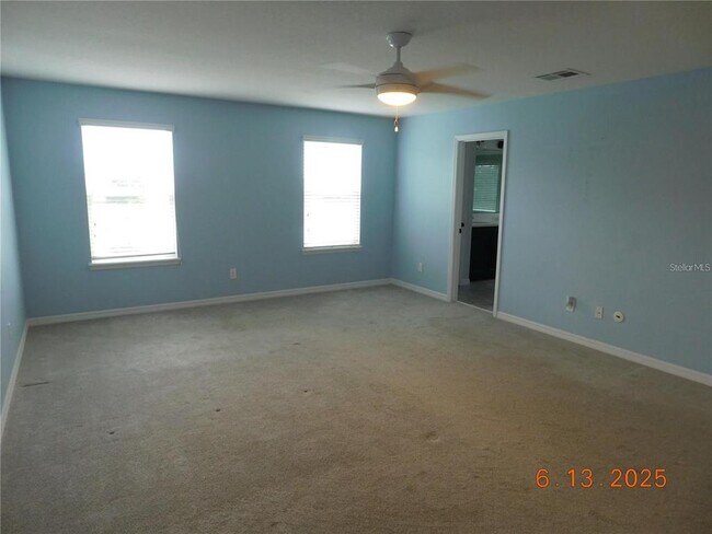 Building Photo - 3199 Turret Dr