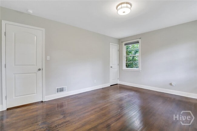 Building Photo - 5215 Habersham St