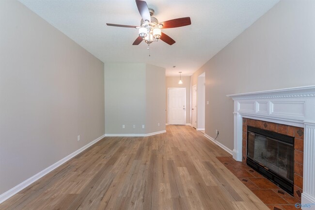 Building Photo - 113 Grey Fawn Trail
