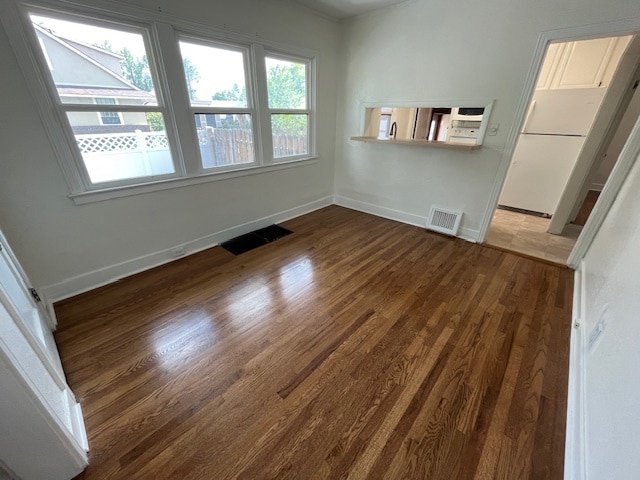 Building Photo - 205 N 7th St