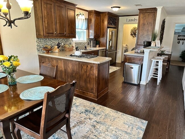 Building Photo - 3713 Lake Vista Ct