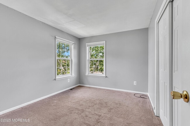 Building Photo - 424 Indigo Ct