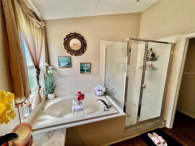 Building Photo - 2146 Blackstone Landing Dr