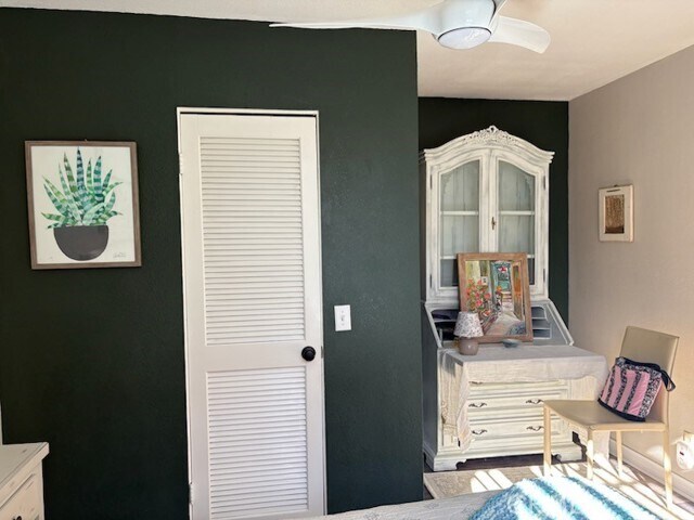 Building Photo - 28375 Paseo Grande Dr
