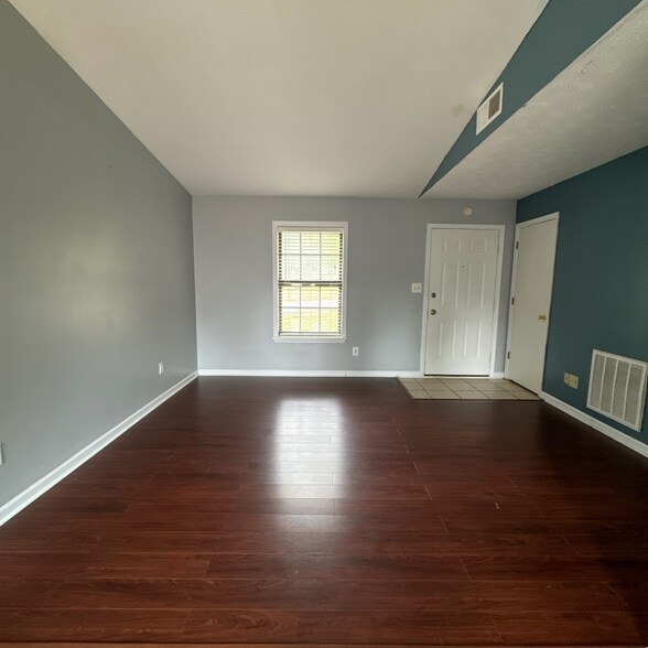 Building Photo - 118 Springside Ave