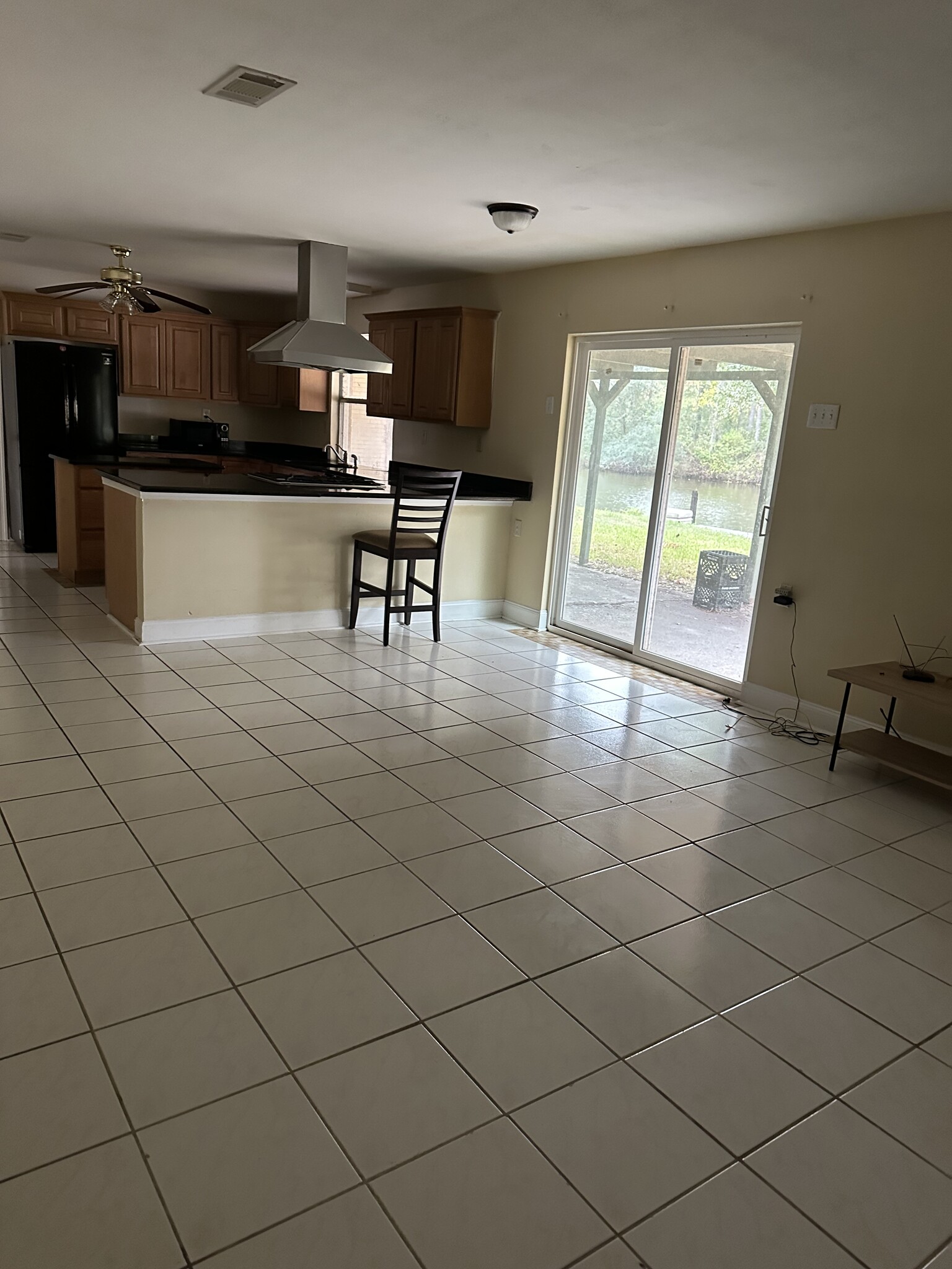 Building Photo - 617 Legendre Dr