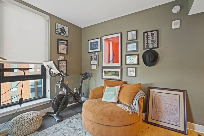 Building Photo - Nice Nest in Navy Yard| - Pet friendly and...