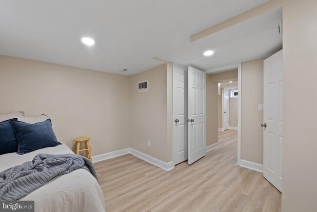 Building Photo - 1811 Ramblewood Rd