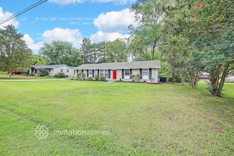 Building Photo - 102 Linda Dr