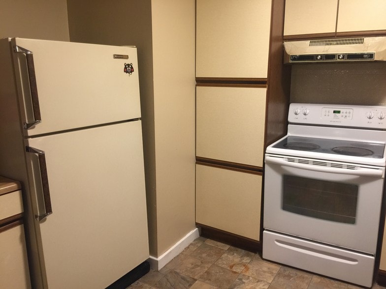 Kitchen - 17 Campion Rd