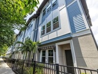 Building Photo - 3120 W Azeele St
