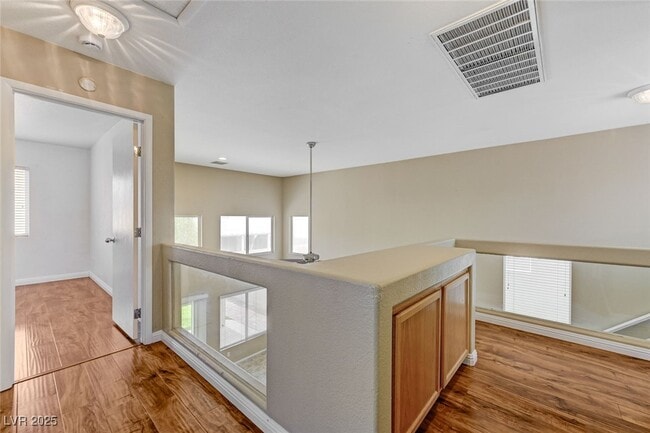 Building Photo - 10204 Lemon Thyme St