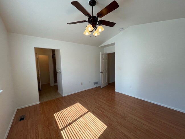 Building Photo - Wonderful Home in Evans